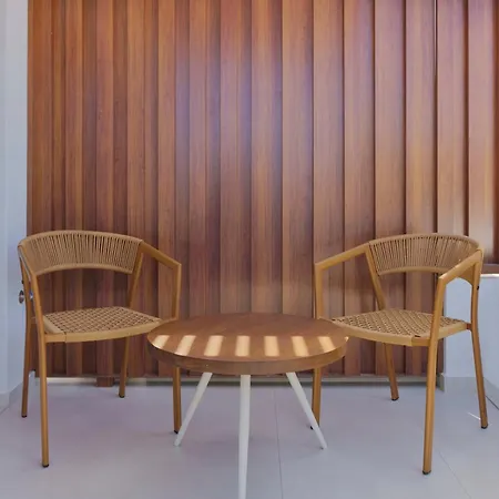 Palm Boutique 2* ペフコホリ