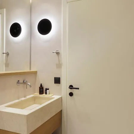 Palm Boutique Hotel 2*